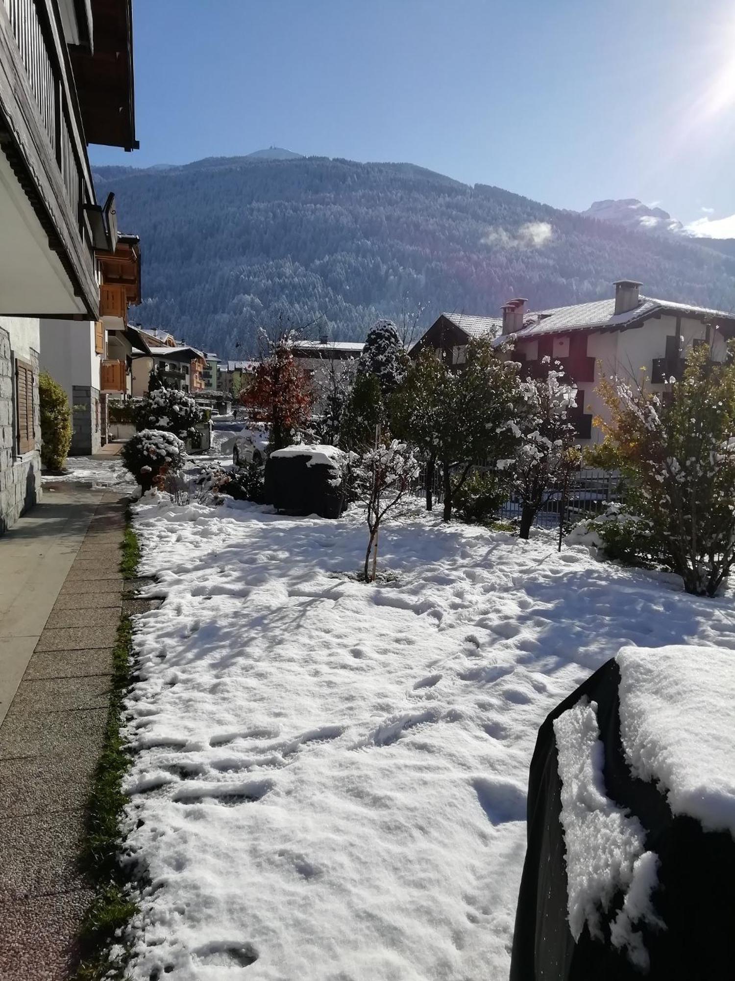 Appartamento Con Giardino คาริโซโล ภายนอก รูปภาพ
